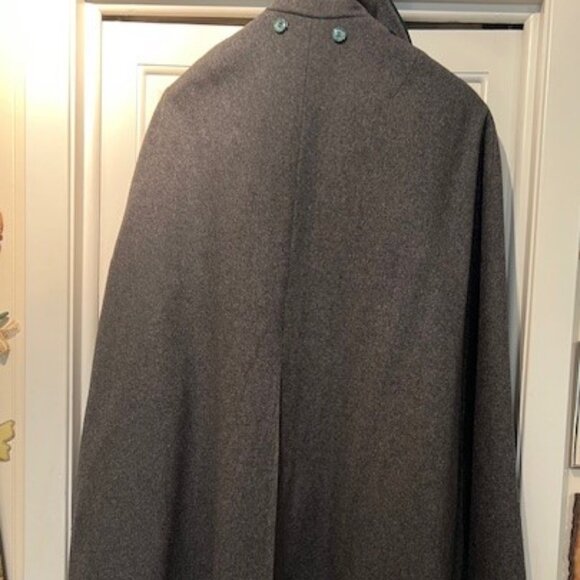 Austrian Loden Cloth Cape - Picture 5 of 14